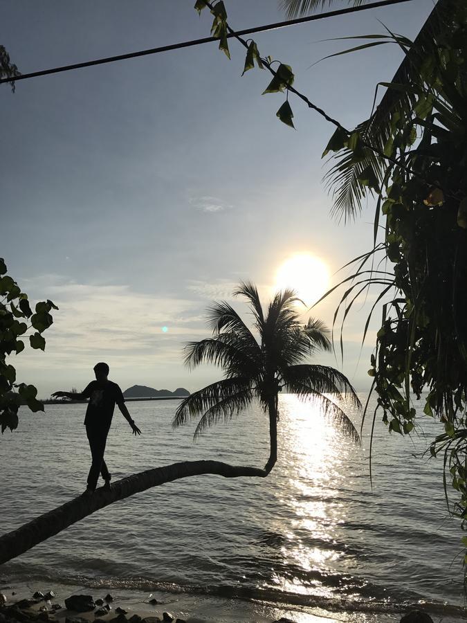Sea Hug Hostel Ko Pha Ngan Esterno foto